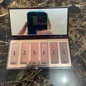 Charlotte Tilbury Darling eyeshadow palette